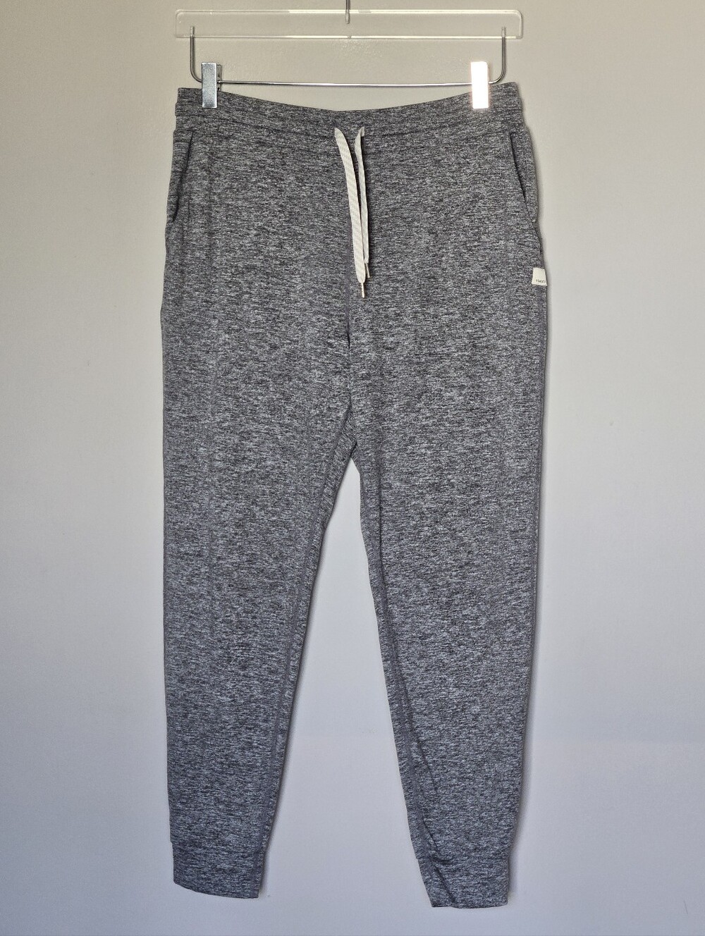 Vuori Performance Joggers Heathered Gray Crop Size M - Picture 4 of 11